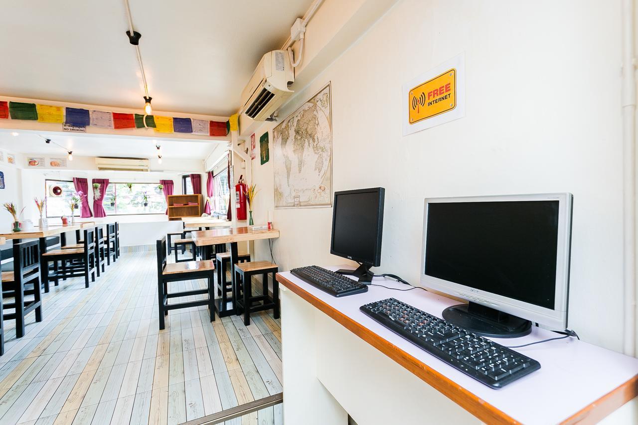 Alphabed Hostel 曼谷 外观 照片